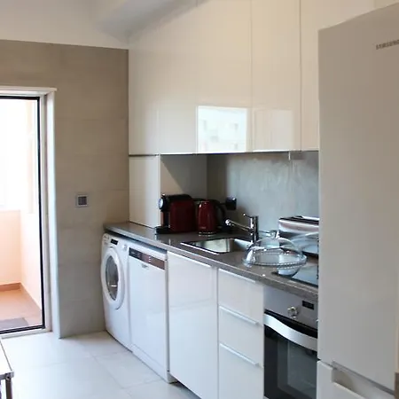 Quad 2 Apartment Lisbon