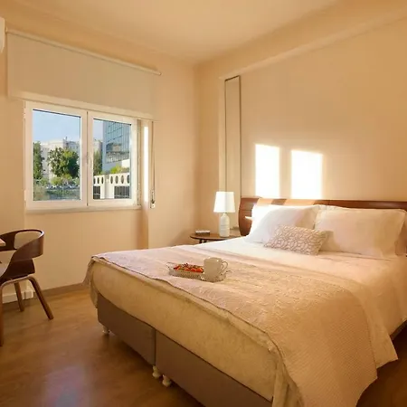 Quad 2 Apartment